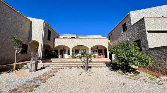 ON OFFER - A unique & beautiful country house BB with an authentic atmosphere,  Costa del Azahar